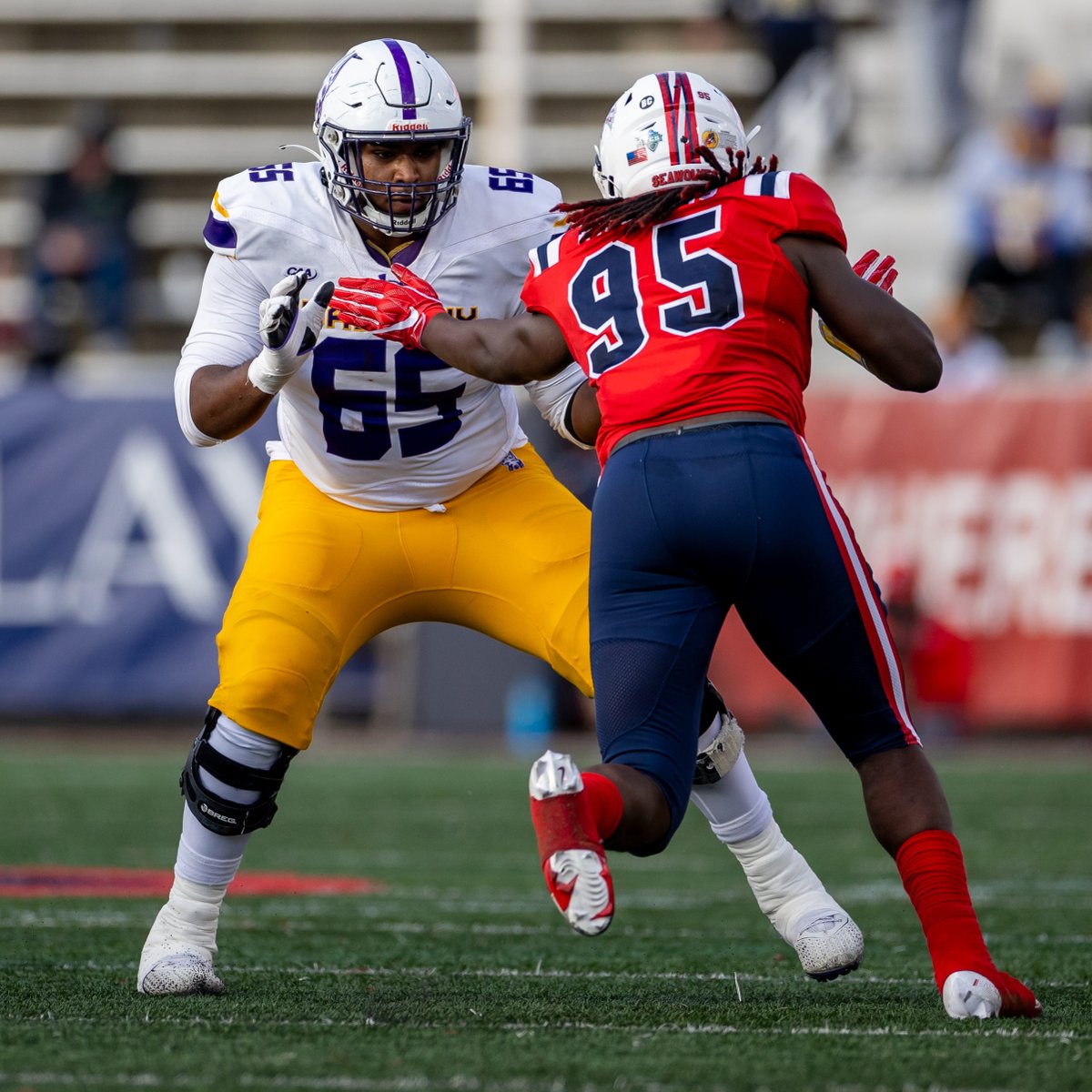 UAlbanyFootball's tweet image. Big Ozzie at it again 😤

@zoprada has been placed on the 2024 Reese’s @seniorbowl Watch List ✅

#UAUKNOW