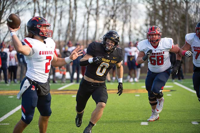 2025 NFL Draft Prospect Interview: Marc Sippel, ILB, Michigan Tech nfldraftdiamonds.com/2024/08/marc-s… #NFL #DraftDiamonds #2025NFLDraft #Prospects #HulaBowl #NCAA #D2 #D3 #NAIA #D1