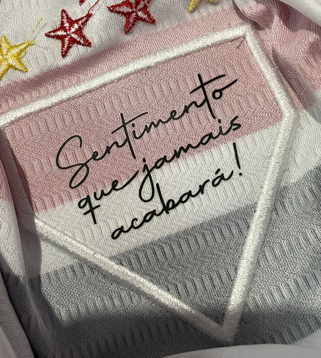 mariagreste_'s tweet photo. MINHA FILHA CHEGOU HOJEEEEEE, TÔ TÃO FELIZZZZZ https://t.co/ZvvZ8jahzx