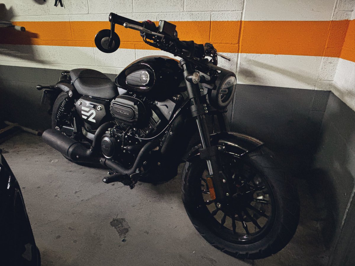 Ξ2 Bike 🚀🚀

#Earth2 $ESS