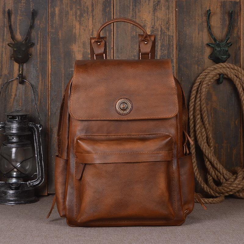 UnicunShop's tweet image. Ditch your boring backpack!  Our Retro Hand-Colored Tanned Leather Backpack is 💯 handmade &amp;amp; has all the space you need.  Get ready to turn heads 😎 unicun.com/product/retro-… 🎒 #leatherbackpack #vintagevibes #handmadewithlove