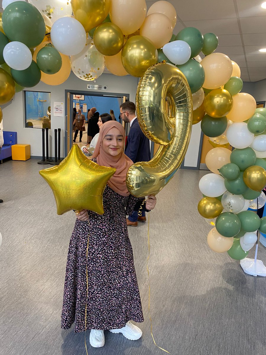 Headteacher @ Pendle Vale College tweet media