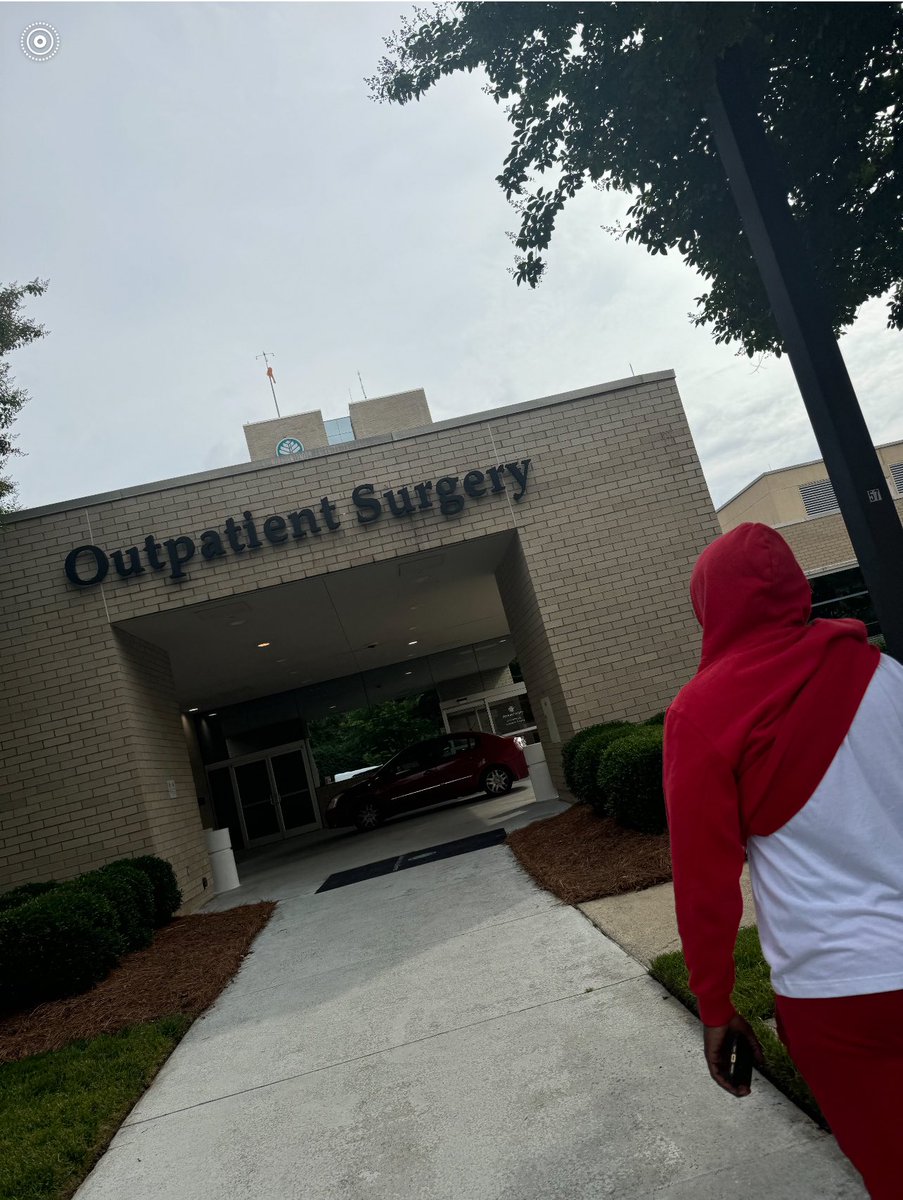 BentleyKoup's tweet photo. Having surgery at 40…a thread https://t.co/9QufERLmdY