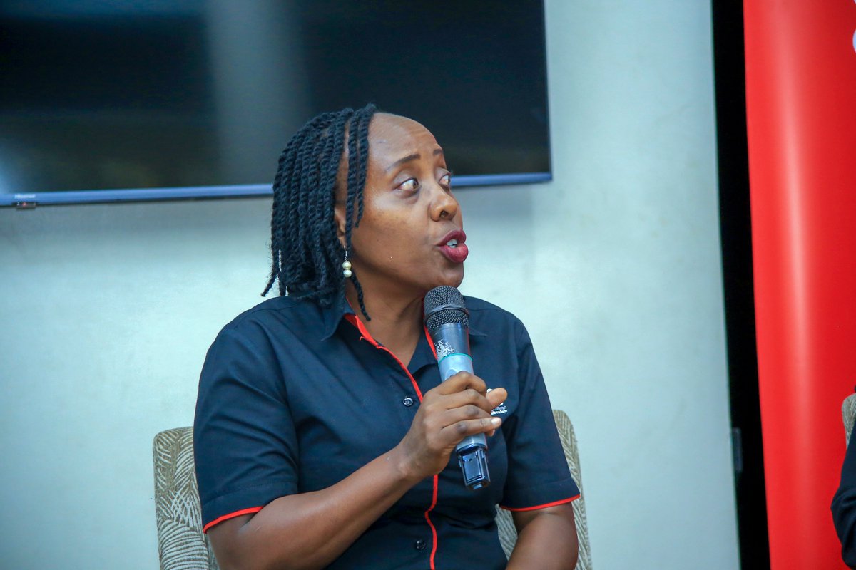 The_UIA's tweet photo. Sylvia Mwebesa Kajubi -  Deputy Principal of the @ITC_Kampala, outlines the expectations for insurance agents, noting that a Certificate of Proficiency in Insurance is the minimum qualification required. 

#InsuranceMediaWorkshop https://t.co/XtxPf0txhq