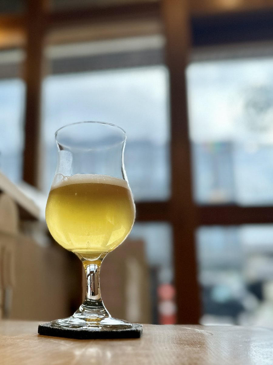 twi_you_'s tweet photo. 電車待ちに…
#忽布古丹醸造 #KillerTrick #クラフトビール #Craftbeer #ビール #beer #HopFrogCafe https://t.co/RcqfOPu7CO
