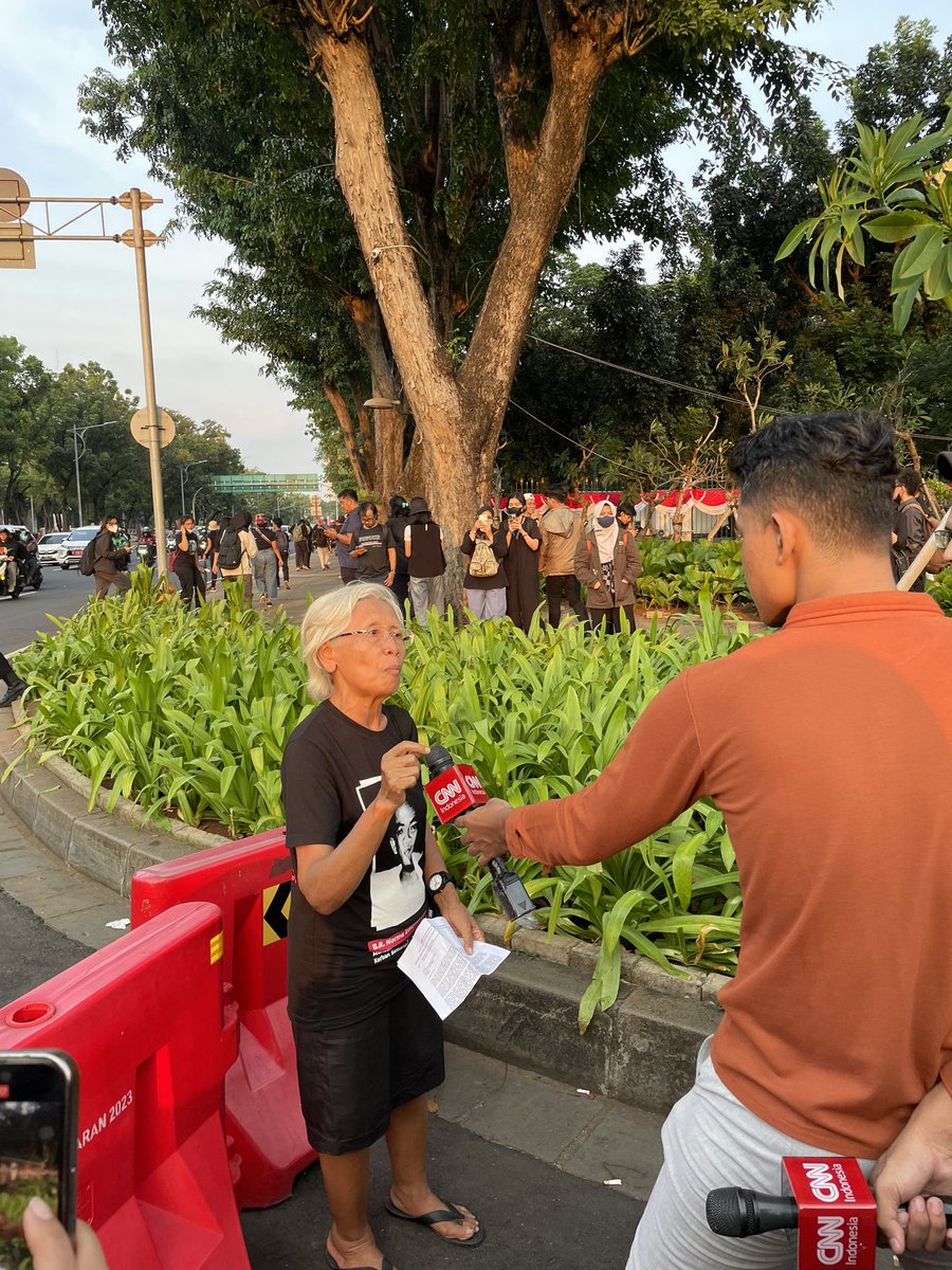 Barry Cavin 👨🏻‍🏫 tweet media