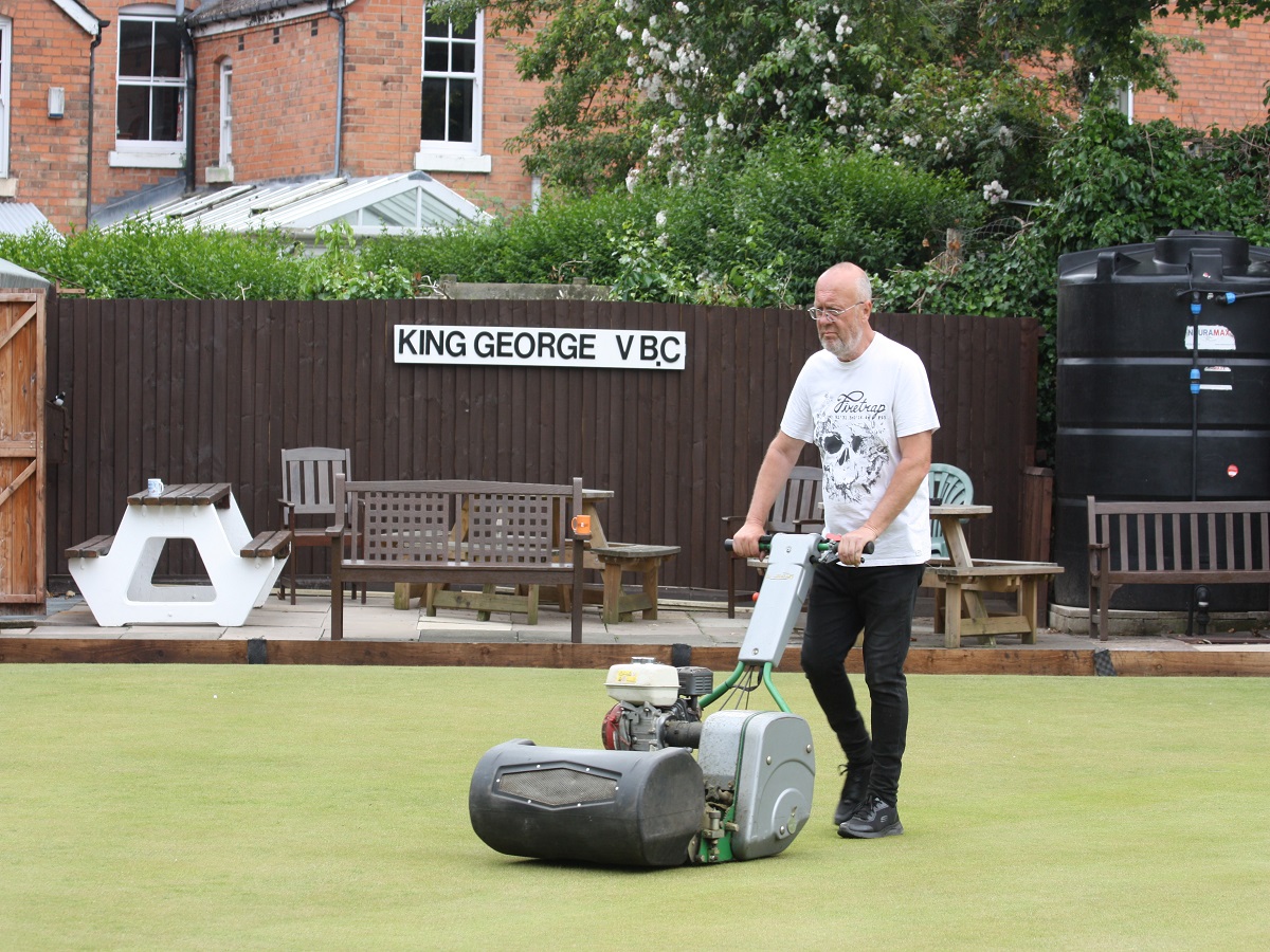 King George V Crown Green Bowling Club, one of the Midlands' top teams, have finally settled at <a href="/sellyparktavern/">Selly Park Tavern</a> in Birmingham, transforming an abandoned &amp; overgrown bowling green into a superior playing surface.

Read the full story here: amenity.agrovista.co.uk/news-and-event…