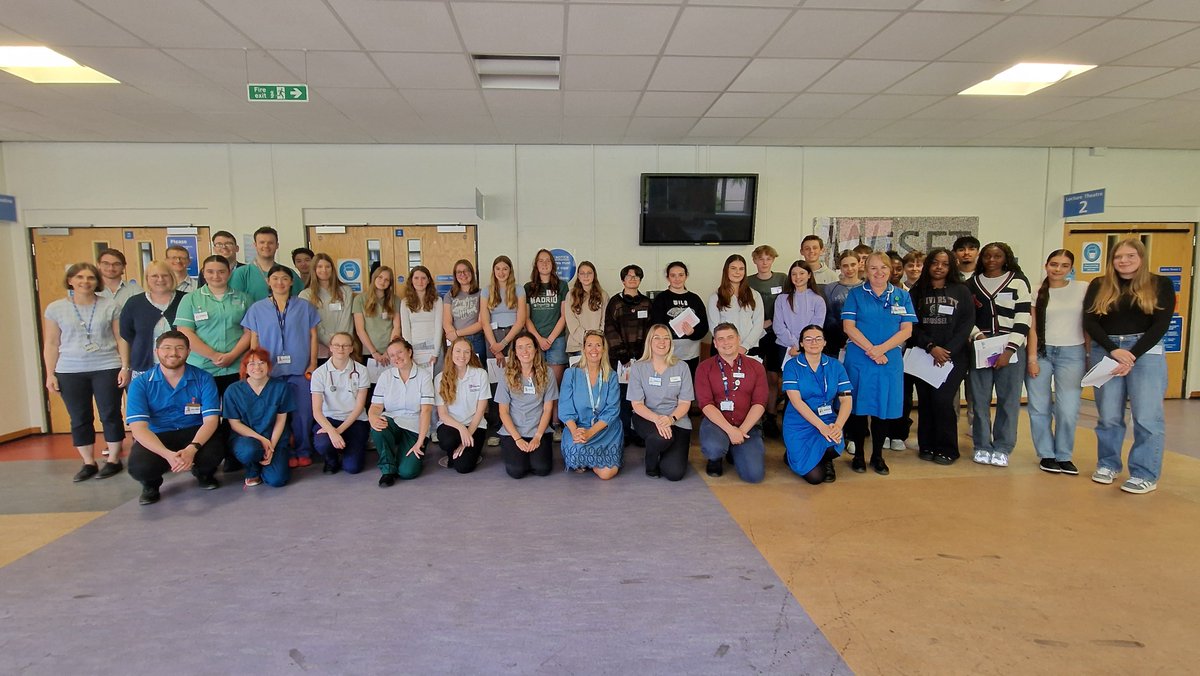 University Hospital Southampton Jobs (@uhs_jobs) on Twitter photo π Future healthcare heroes in the making! π
Our NHS Careers Insight Day at UHS was incredible! Young minds, 15-18, explored hands-on learning, Basic Life Support, and speed networking with our amazing healthcare professionals. We might have just met the future of the NHS! π©ββοΈπ¨ββοΈ π Future healthcare heroes in the making! π
Our NHS Careers Insight Day at UHS was incredible! Young minds, 15-18, explored hands-on learning, Basic Life Support, and speed networking with our amazing healthcare professionals. We might have just met the future of the NHS! π©ββοΈπ¨ββοΈ