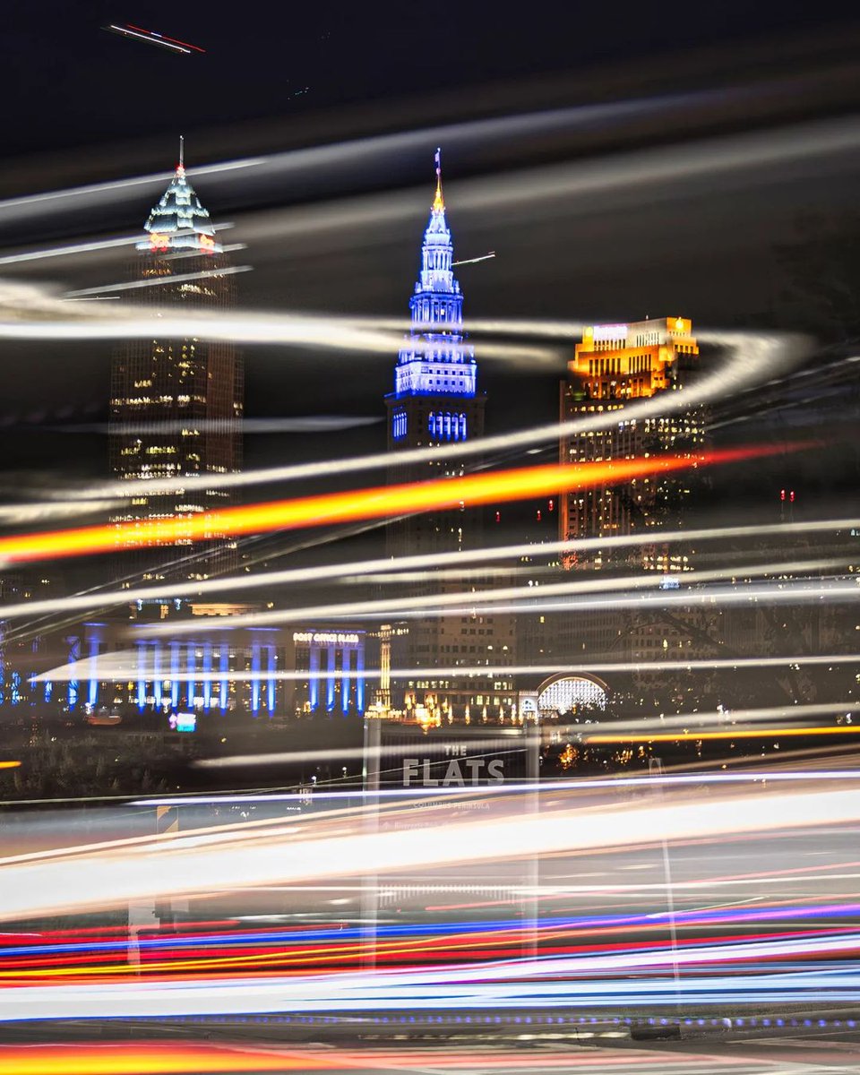 Happy Thursday, Cleveland! These downtown city lights look simply magical ✨

Photo: Matt Sexton, thatsexton on Instagram