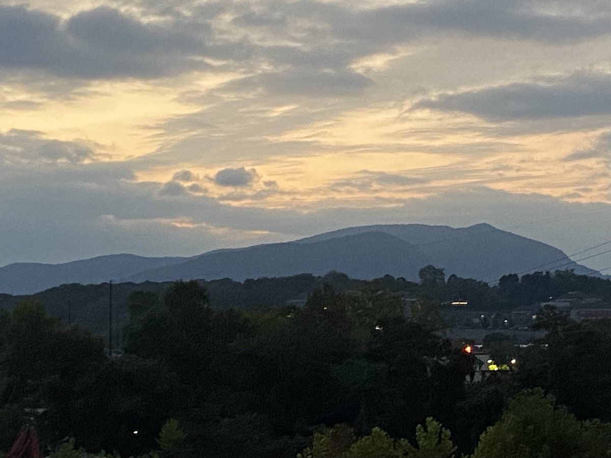 Suns Up Asheville !  Little hill running this morning.  Great day ahead!! <a href="/F3LakeMurray/">F3 Lake Murray</a>