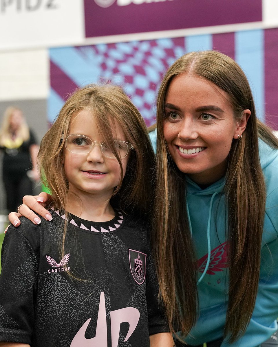 Burnley FC tweet media