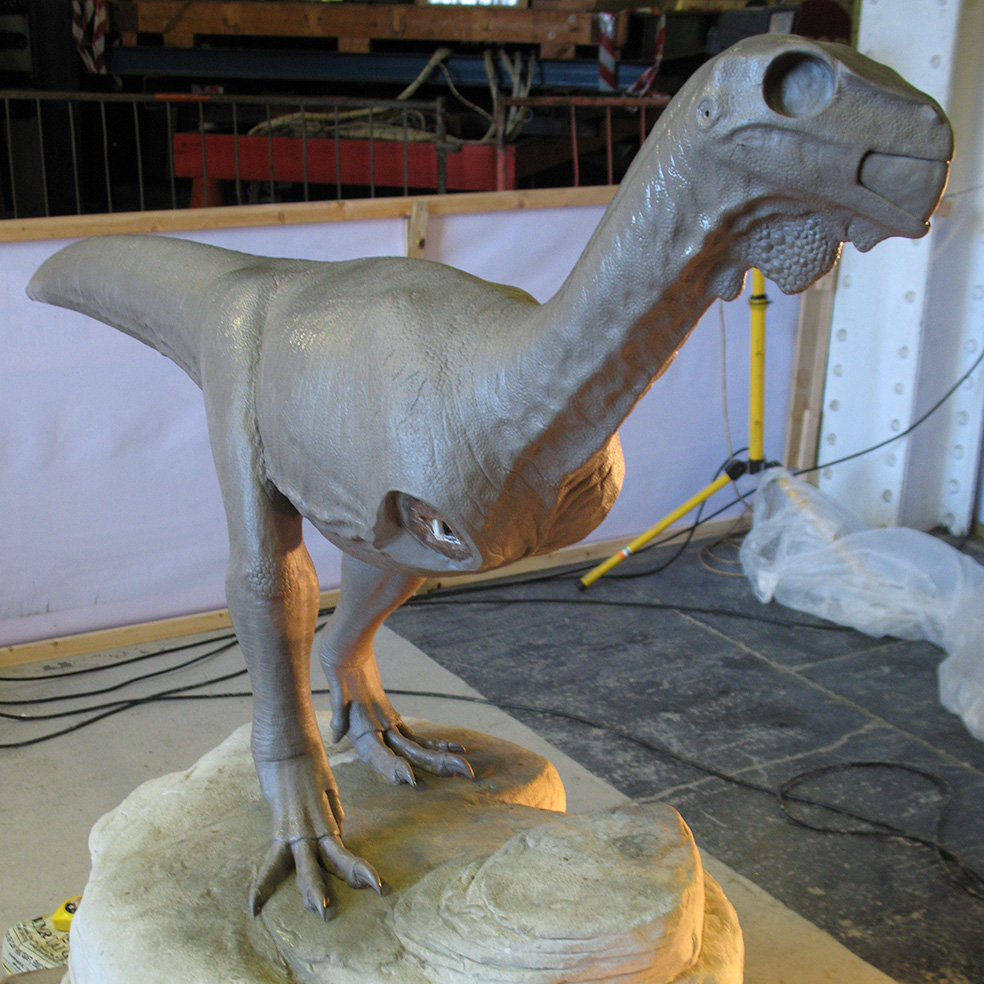 BobNichollsArt's tweet photo. My 25 years of palaeoart chronology...
In 2013 I built a life-size model of Thecodontosaurus for the Bristol Dinosaur Project. Here is how it was built, part 6 of 9.
#PaleoArt #Thecodontosaurus #Dinosaurs #JurassicWorld https://t.co/NoUdhdFpLA