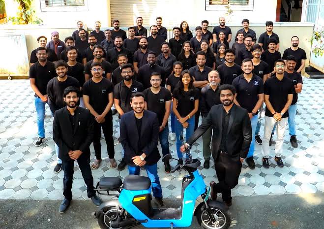sunjaykapur's tweet image. . @RevampMoto is truly making a difference by enabling entrepreneurial opportunities via their innovative, transformable EVs! A standout among the #StartupsOfBharat. By providing micro-entrepreneurs with customisable features like delivery boxes and cargo carriers—they are giving…