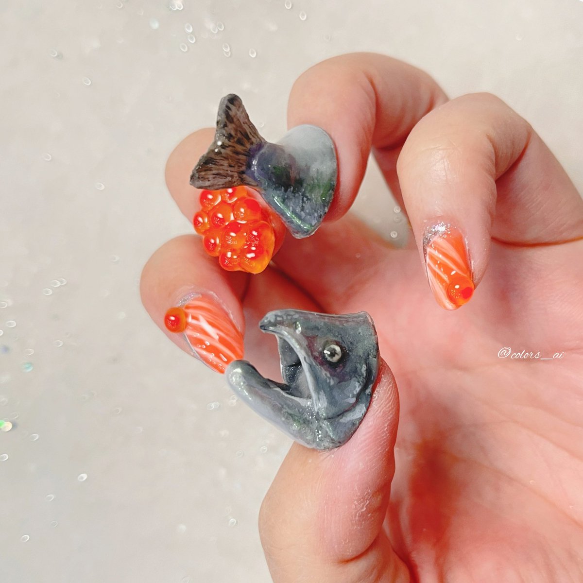 札幌旅行が楽しみすぎて鮭ネイルにしました！かわいい〜！！！