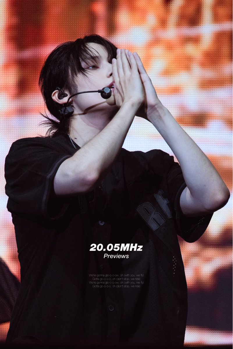 20_05MHz's tweet photo. previews 240822 2024 K-WORLD DREAM AWARDS 케이 월드 드림 어워즈 KWDA

번헤어 최고임

#휴닝카이 #HUENINGKAI #투모로우바이투게더 #TOMORROW_X_TOGETHER #TXT https://t.co/t4PmfYCQzb