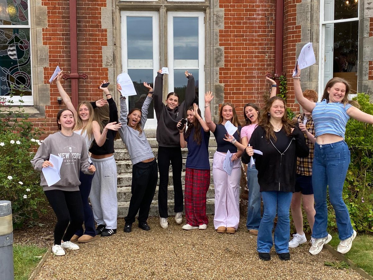 Kent College Pembury (@kentcollegepemb) on Twitter photo Congratulations to Year 11 for achieving excellent GCSE grades today. One in ten pupils achieved straight 8’s and 9’s and over a third of all grades were the very top levels 9-7. We are proud of you.
#gcse #gcseresultsday #gcseresults <a href="/BSAboarding/">BSA Boarding</a> <a href="/GSAUK/">Girls' Schools Association</a> <a href="/ISC_schools/">Independent Schools Council</a> <a href="/HMC_Org/">HMC (The Heads' Conference)</a> Congratulations to Year 11 for achieving excellent GCSE grades today. One in ten pupils achieved straight 8’s and 9’s and over a third of all grades were the very top levels 9-7. We are proud of you.
#gcse #gcseresultsday #gcseresults <a href="/BSAboarding/">BSA Boarding</a> <a href="/GSAUK/">Girls' Schools Association</a> <a href="/ISC_schools/">Independent Schools Council</a> <a href="/HMC_Org/">HMC (The Heads' Conference)</a>