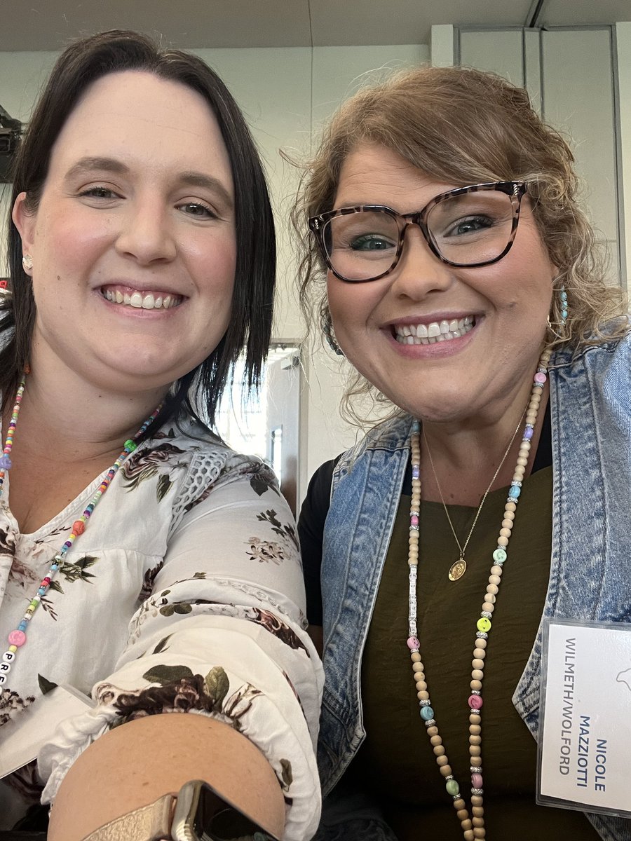 That feeling when you get to partner with the <a href="/MazziottiNicole/">Nici Mazziotti</a> to practice your coaching conversations 🥰🎉☺️ Grateful to get to be led by Michelle Harris <a href="/CoachingPD/">Instructional Coaching Group</a> thank you MISD!