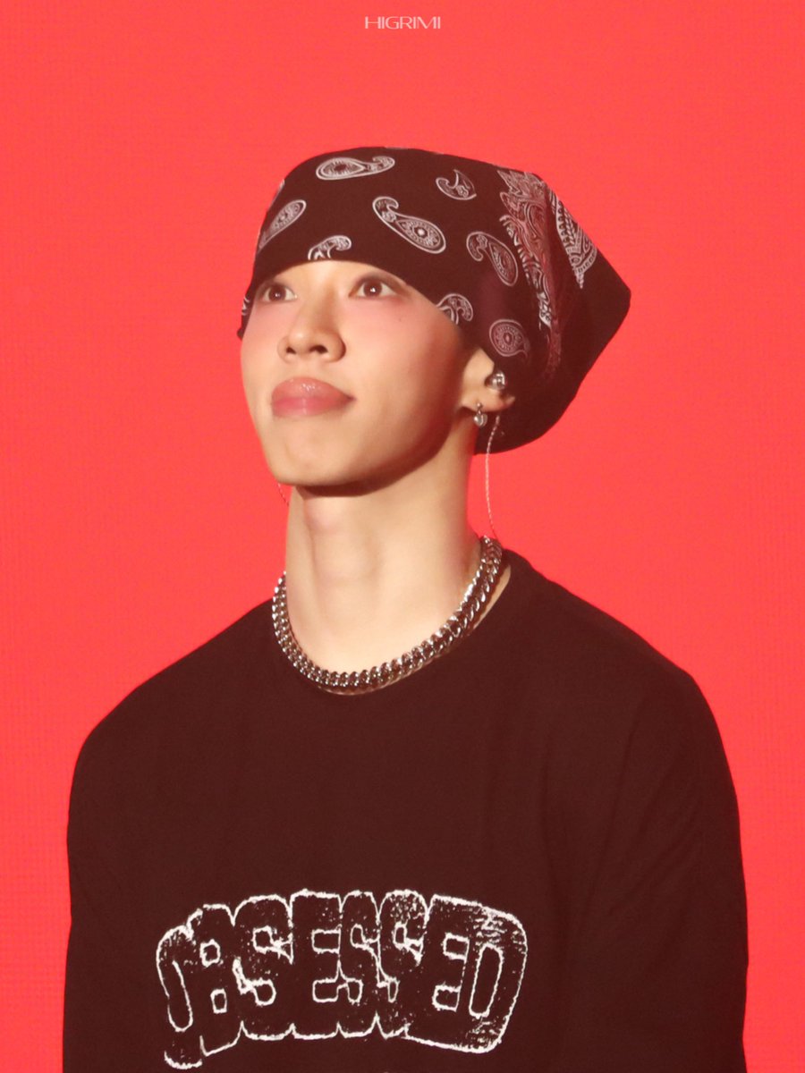 HIGRIMI's tweet photo. 240818

누끼딴거 아닙니다.. ㅋㅋㅋㅋㅋㅋㅋㅋ
표정 너무 귀여워서 기절 ㅠㅠ

#이기광 #기광 #하이라이트 #HIGHLIGHT #GIKWANG @900_330 https://t.co/YqldHRFNcq