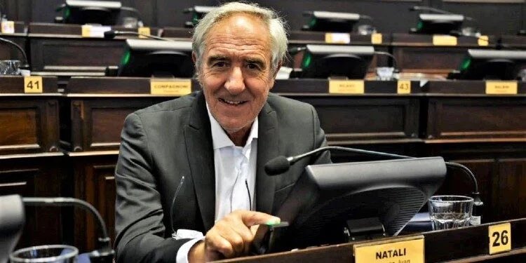 Con profundo pesar lamento el fallecimiento del Diputado Provincial Lorenzo Natali, una persona íntegra comprometida con su labor. Mis sinceras condolencias a su familia y seres queridos en este difícil momento. Q.E.P.D