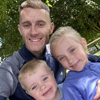 Rob Ozzy tweet media