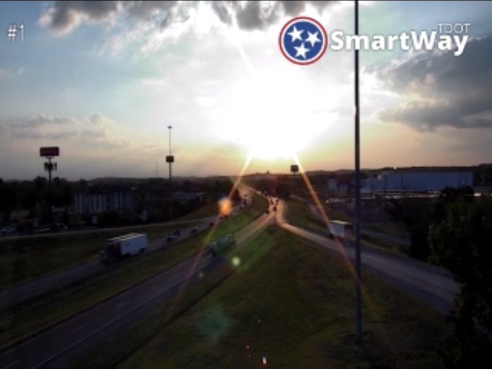 trafficbabe's tweet photo. #NASHtraffic - Hey there #LebanonTN It's about time I could put my eyeballs on you! Good morning!! @LebanonPD @wilsonema @WilsonSevereWX @wilsonsheriff https://t.co/UbzxSkI3Br