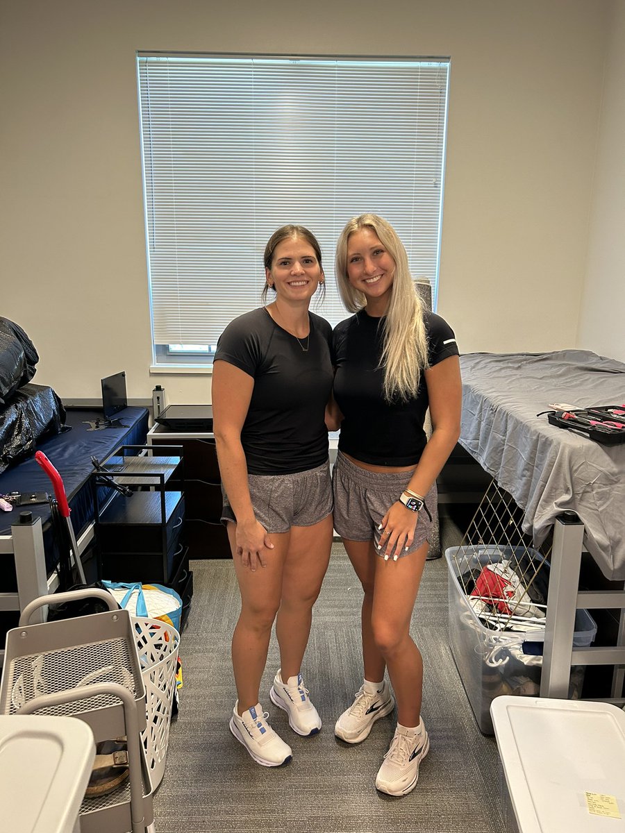 CCCougarsWBB's tweet photo. The squad is back in town! We are super excited to have everyone back in the same place! Looking forward to a great 24-25 school year! 📚✏️ https://t.co/YMxtyV8w2b