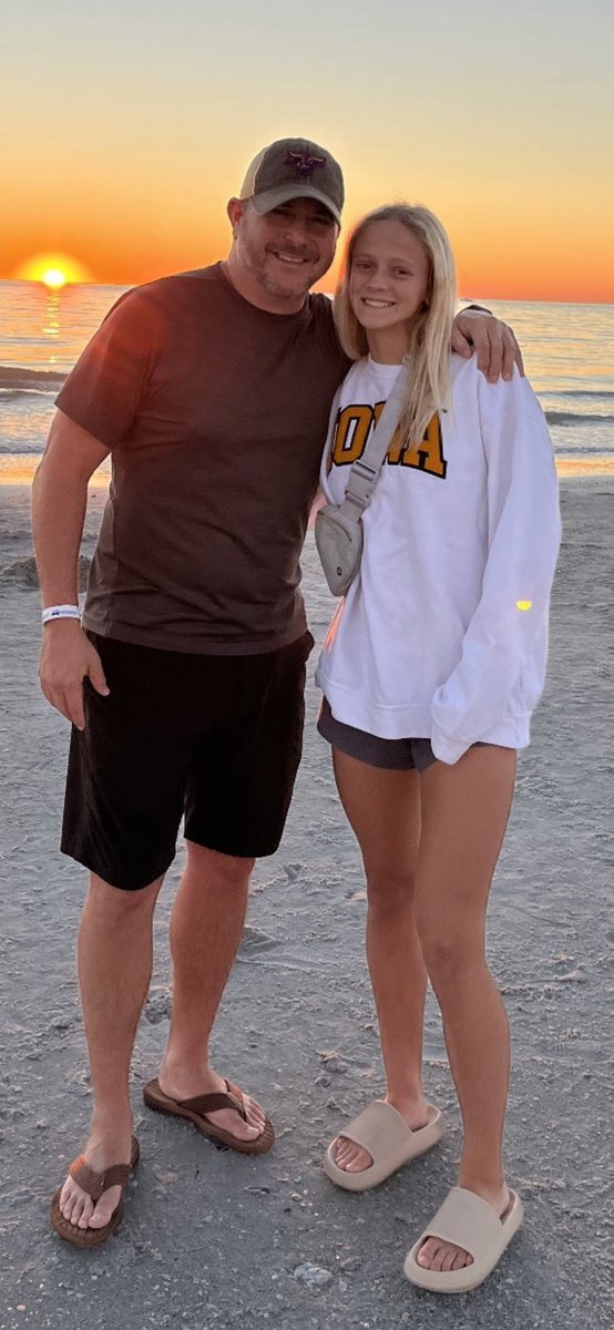 Brent Macke tweet media