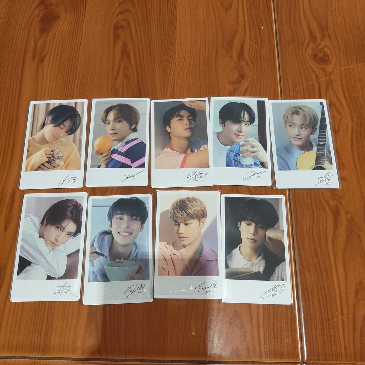 ekaindrasarii's tweet photo. Wts polaroid natrep nct 127 
5k/member https://t.co/ibjiLbo2lb
