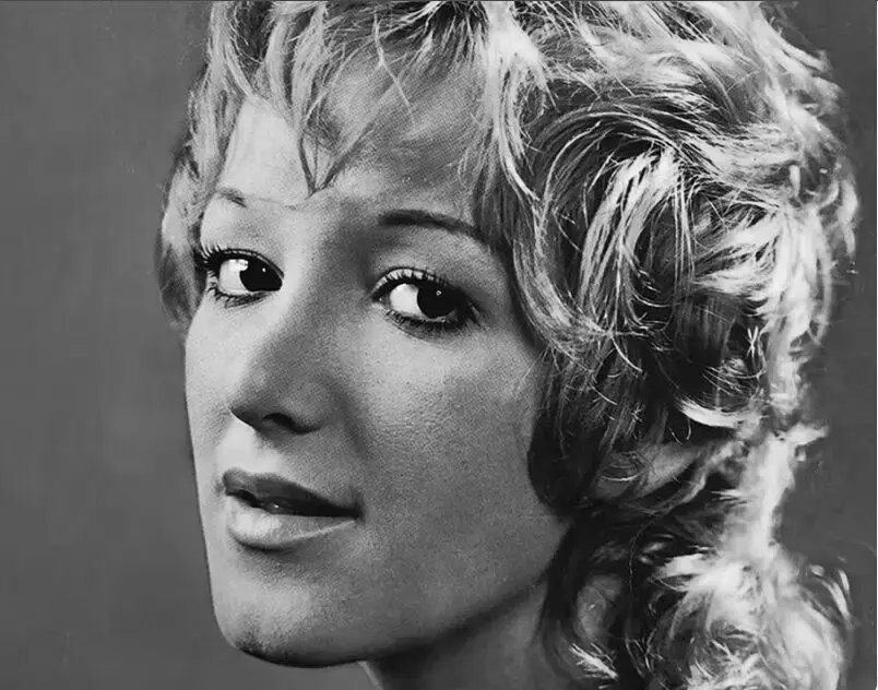 VozdoVale's tweet photo. MÚSICA – Luto: Morre Diana, cantora de “Porque brigamos” e referência da música romântica do anos de 1970 https://t.co/NjQCFHa9b0 via @Rádio Voz do Vale FM 103.3 https://t.co/Xt8bY7agZZ