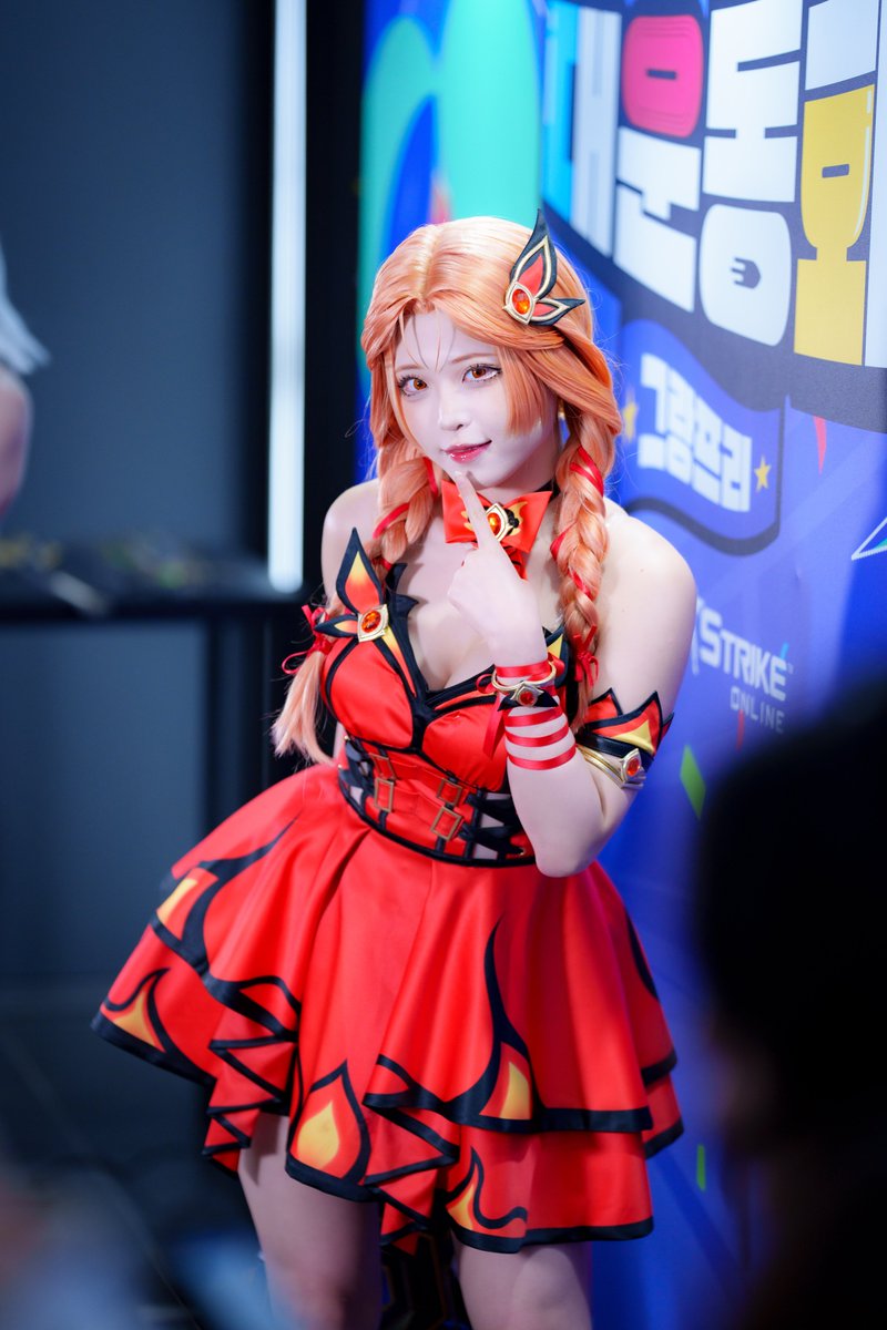 240817 카스 온라인 대운동회 그랑프리
M. 시루님 (@siru_0207)

#ZENCREATIVE #RZCOS #コスプレ #카스온라인 https://t.co/mz5J6ceJrE