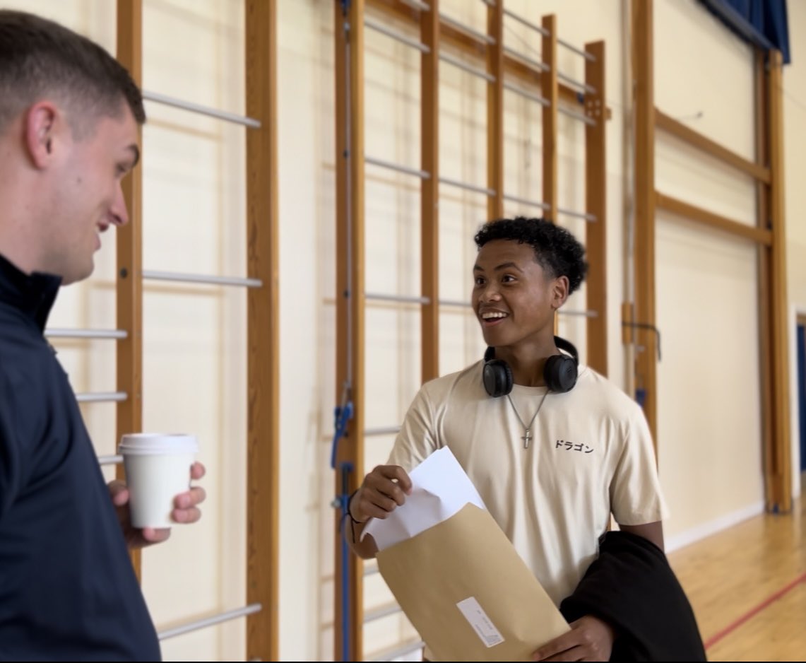 Congratulations to the GCSE Class for 2024 🙌🏻 
Your hard work, determination and commitment to your studies has paid off. We are all so proud of you all💫

#togetherinspiringgenerations #allchildrenallbackgroundsallsucceeding