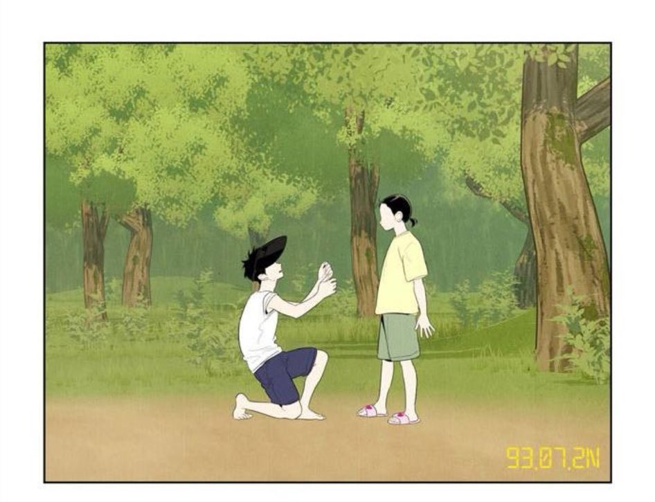 YUR_MOMS_LOVE's tweet photo. The photos miae kept asking for from the countryside were all inside the romance book 😭😭 https://t.co/Eb7BM6WSZ6
