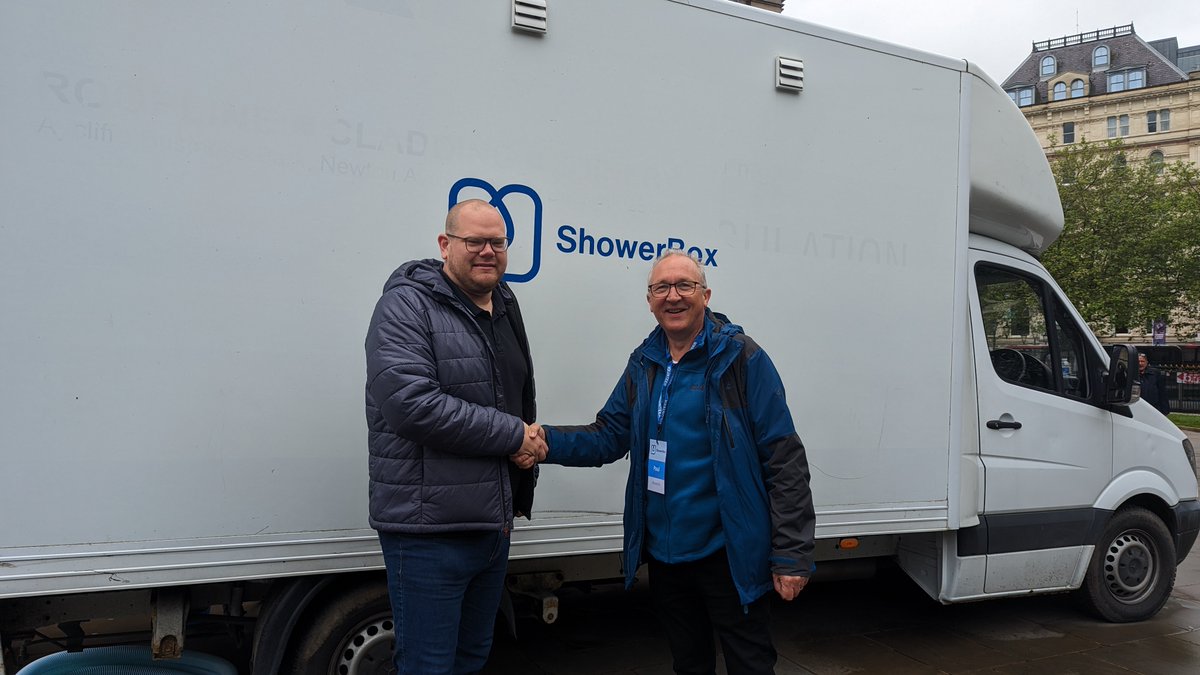 Wesleyan Foundation donated £9,000 to <a href="/showerboxldn/">showerboxldn</a>, providing essential showers, clothes, and support for those experiencing homelessness in Birmingham. Since March, over 1,200 have used their services, many saying they "feel human again." #HomelessnessAwareness