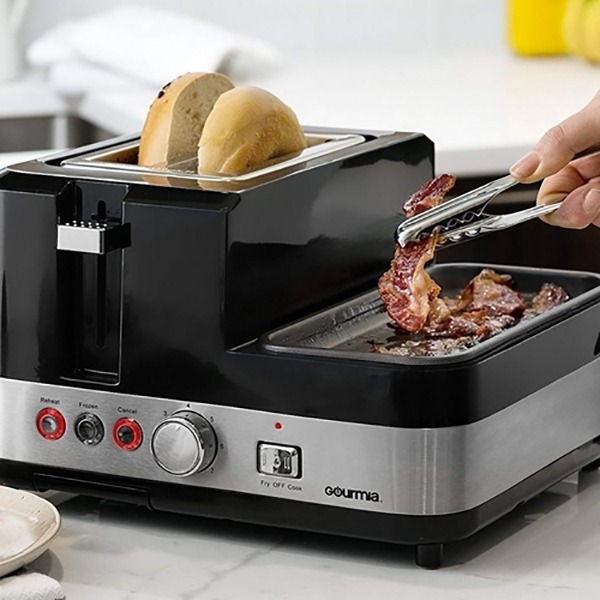 UnicunShop's tweet photo. Rise and shine! ☀️ Ditch the breakfast chaos with the Gourmia Breakfast Station - toast, fry, & steam all in one! Say goodbye to messy mornings 👋 https://t.co/GEJmNxsthJ #breakfastgoals #kitchenhacks #gourmetbreakfast 🍳🥓🍞 https://t.co/2o48AHoGka