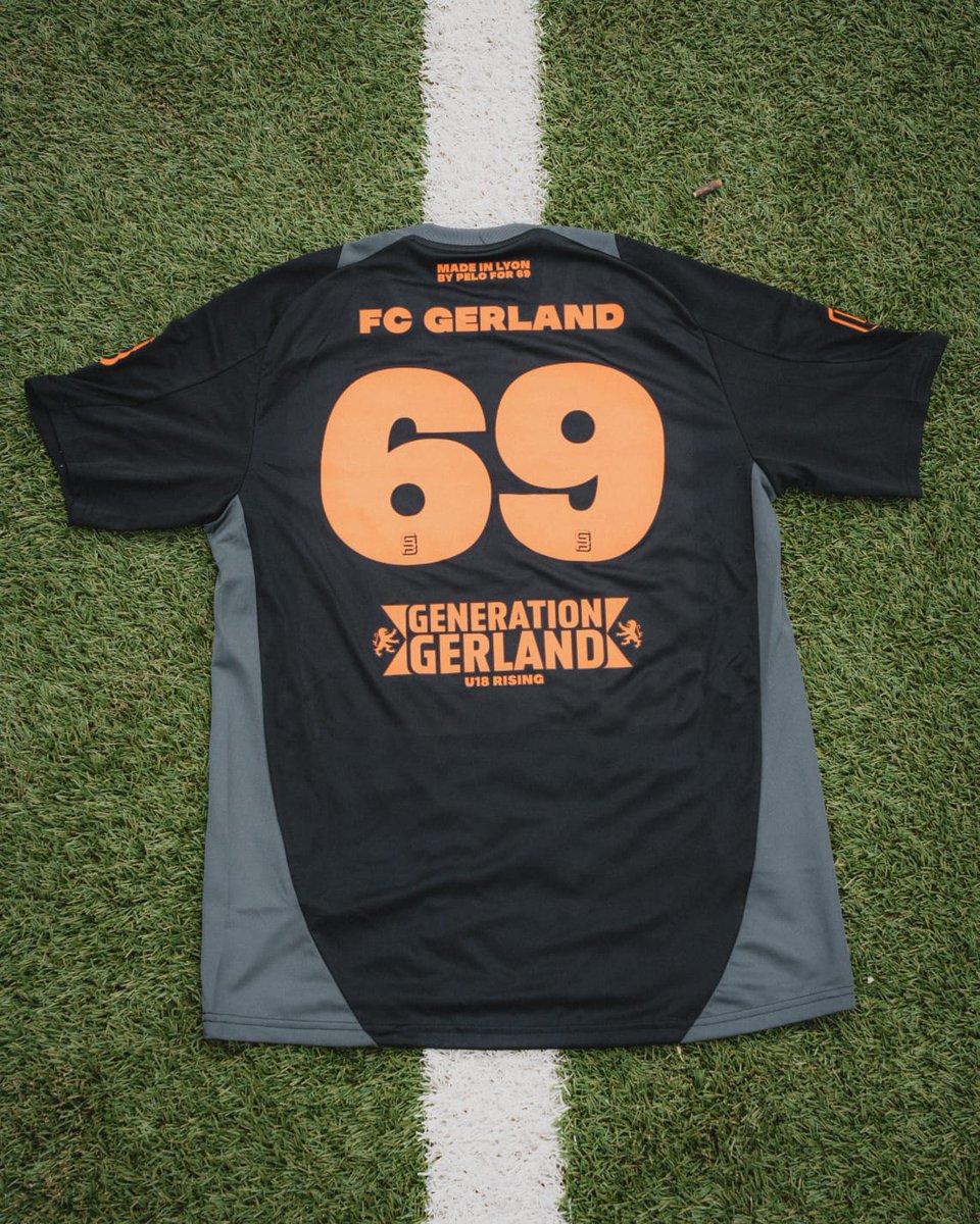 FcGerland's tweet photo. Nouveau maillot U18 R2. 2024-2025 @GonebackOff https://t.co/g0ONyaRI23