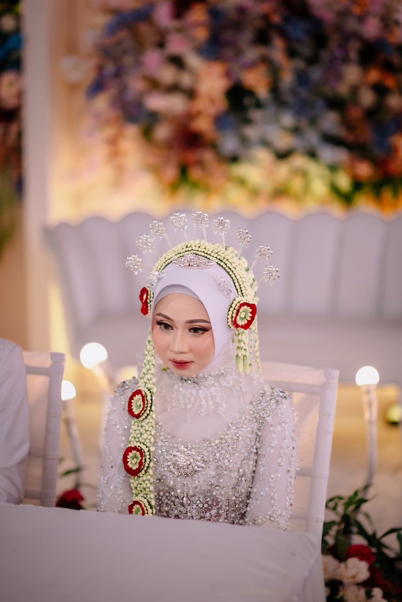 Ngelamun sitik bobote mundak 5kg hahhahah