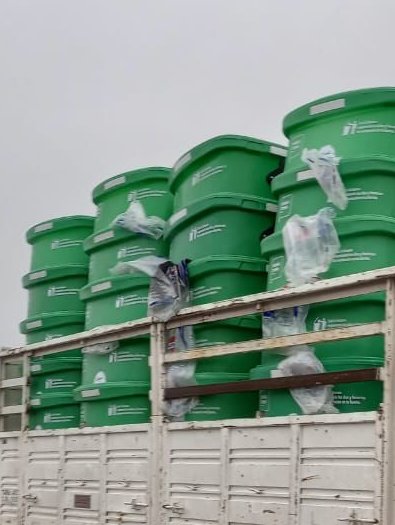 ♻️Llegaron más contenedores verdes! 
Utilicémoslos de manera correcta y responsable.
Son de todos! 🫶