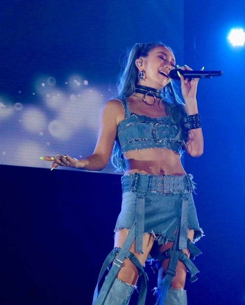 DoingKoda's tweet photo. Pics from KODA KUMI SPECIAL LIVE in Shimonoseki 2024 (1/2) https://t.co/zWy25Ilgc1