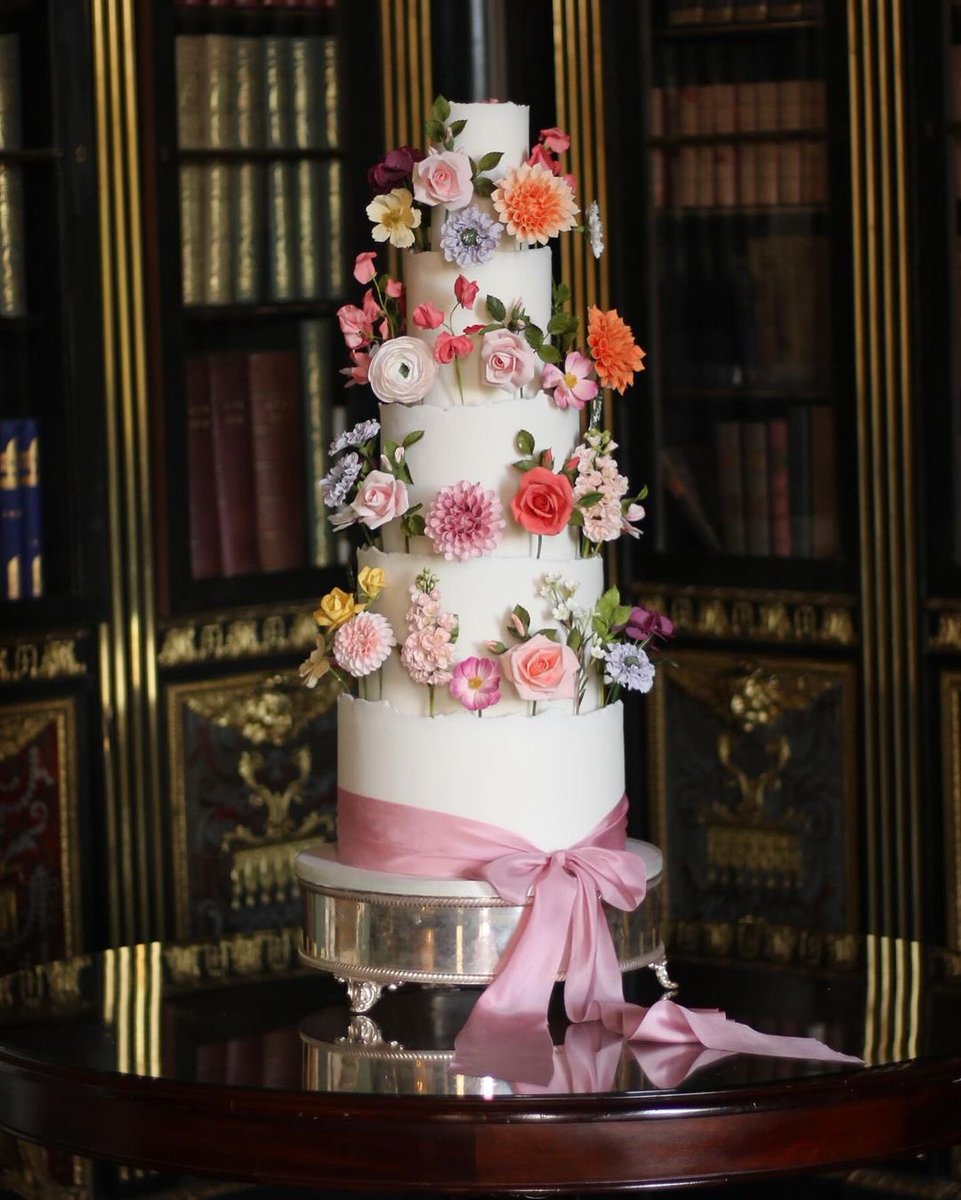Pretty in pink! A stunning sugar floral meadow wedding cake by @poppypickeringcakes at <a href="/wynyardhall/">Wynyard Hall</a> 

Custom hand-dyed and colour-matched silk ribbon <a href="/pompomblossom/">pompom blossom</a> 

#sugarmeadow #sugarflowers #floralweddingcake #poppypickeringcakes #silkribbon #handdyedsilkribbon