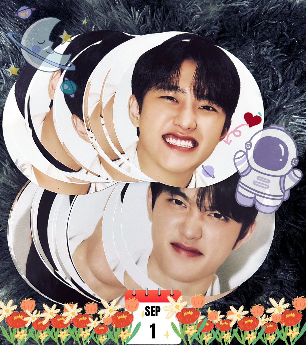 byunbaekcy_'s tweet photo. 🤍 bloom in manila freebies by byunbaekcy_ 🤍

🐧 d1 - astronaut keychain w/ fanmade pocas
🐧 d2 - round handfans 
🐧 1:1 (limited quantity only)
🐧 on the spot trades 👍
🐧 just show me this tweet! exact loc tba

special freebies 🔜

#BloomInManila #DOHKYUNGSOO #BLOOM_in_MANILA https://t.co/aIDfOsgy2B