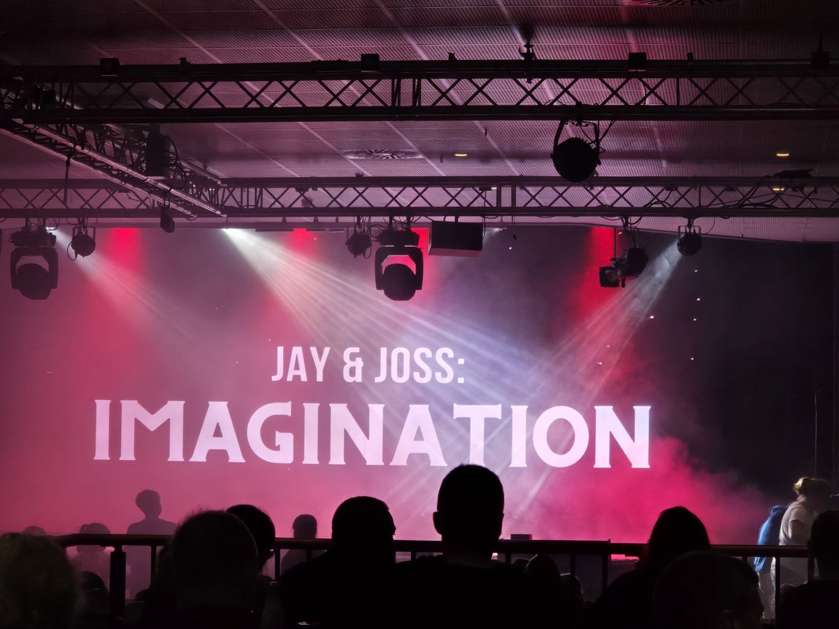 <a href="/JayandJoss/">Jay & Joss</a> Lookinh forward to the imagination