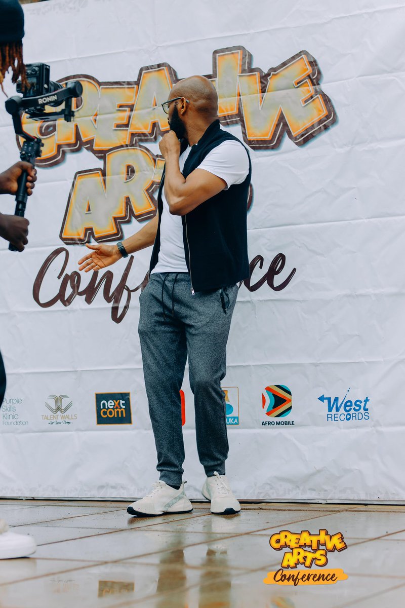 CreativesEduc's tweet photo. “One of the prerequisites for one to successful in the Creative world is believing in oneself and having Connections both local and international.” -@kwezirico a Film Actor.

#CreativeArtsEducation 

Cc: @talentwalls2 &amp; @SkillsKlinic https://t.co/ZuEEns4hhb