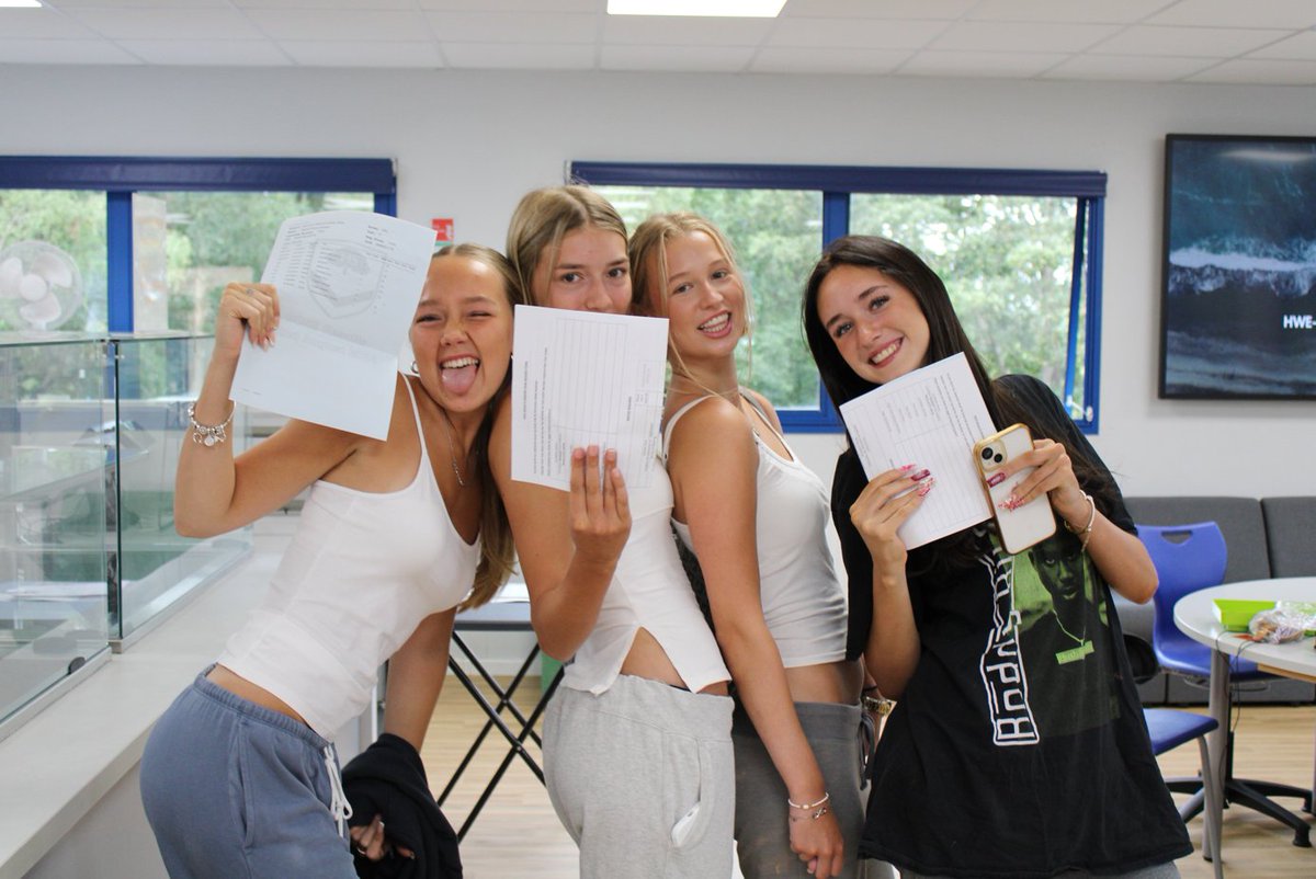 Heathside School tweet media