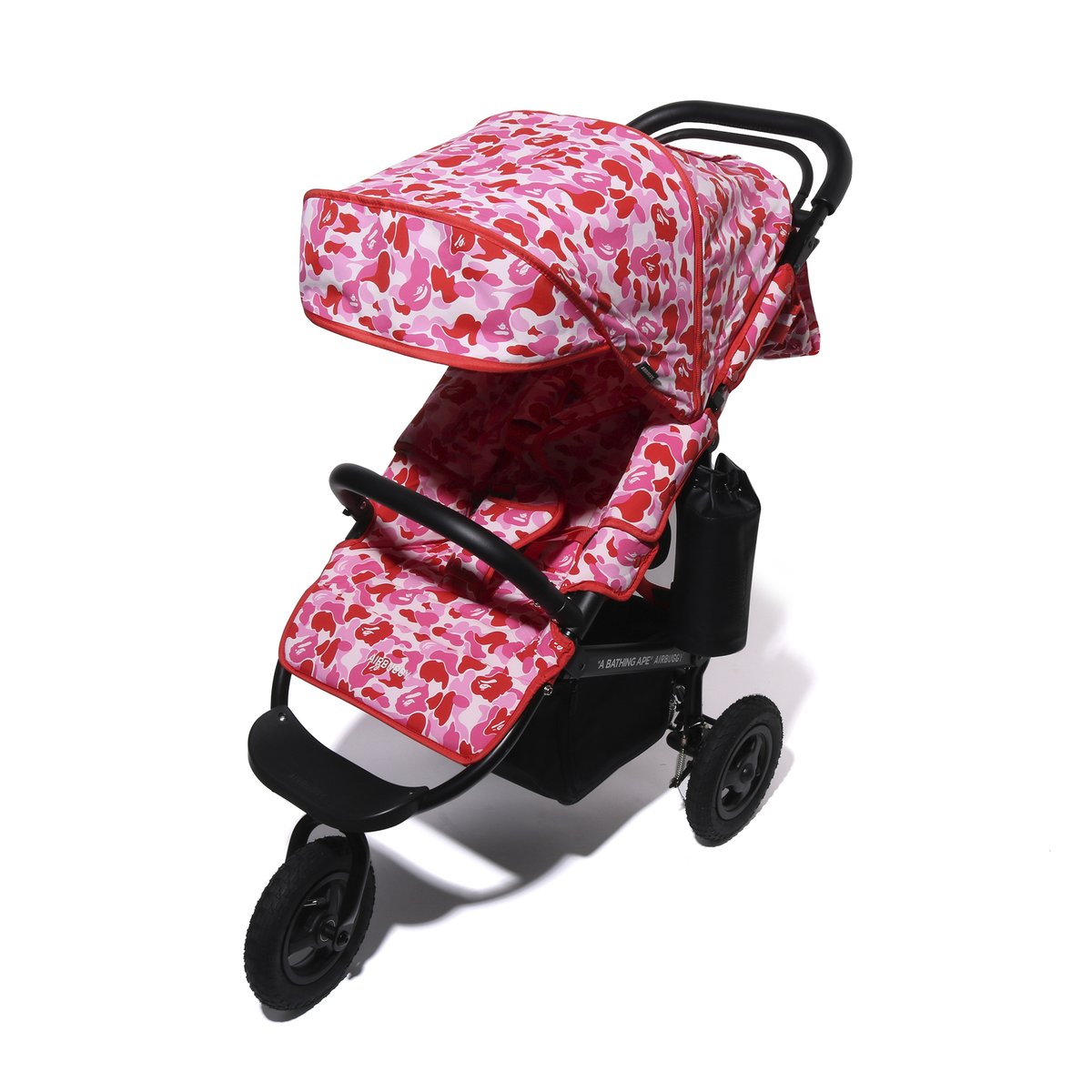 A BATHING APE® is pleased to announce release of a collaboration model with a Japanese stroller brand, AIRBUGGY. 

It will be available in limited quantities at authorized A BATHING APE® stores, BAPE.COM WEB STORE on July 27, 2024.

#bape #AIRBUGGY