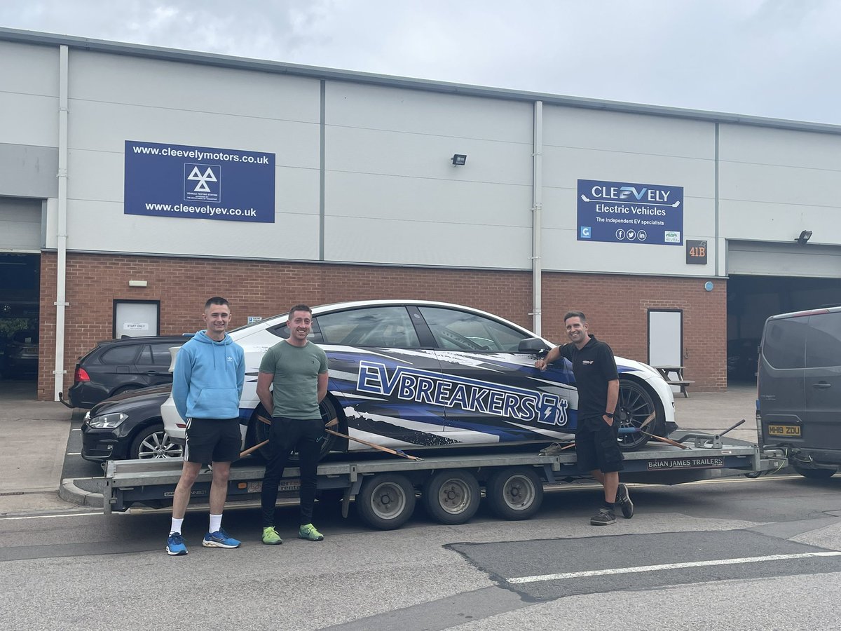 What a week we have had with visitors, yesterday we were joined by <a href="/SteveFowler/">Steve Fowler</a> today the guys from <a href="/evbreakers/">EV Breakers</a> have called in.
