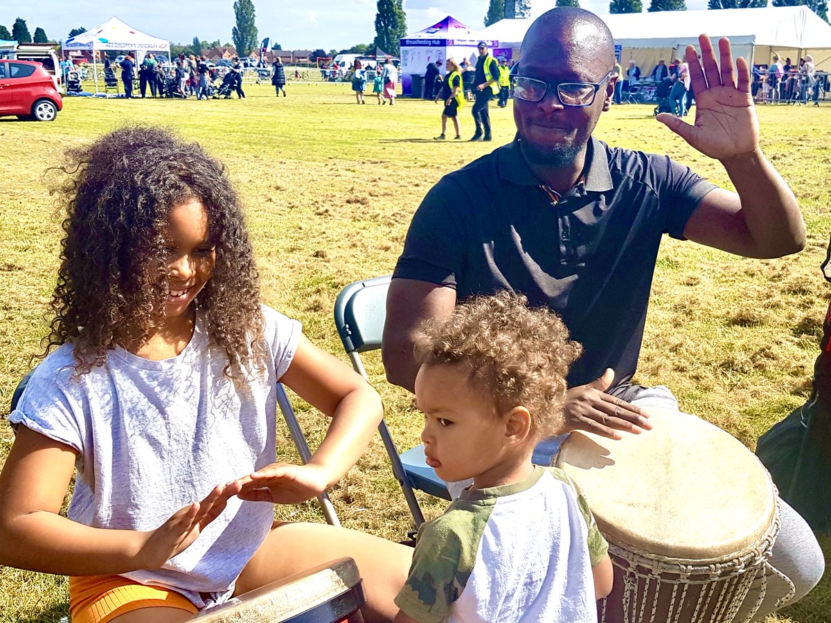 HumberDrum's tweet photo. Thank you to everyone who attended our workshops at the Pickering park play day @Healthyholshull
@hull_libraries @youthartshull @hullccnews @LocalOfferHull @inclusivemuzic #singing #drumming #musicalgames #literacy #numeracy #finemotorskills #intergenerationalmusicmaking https://t.co/4pEZX0Md5j