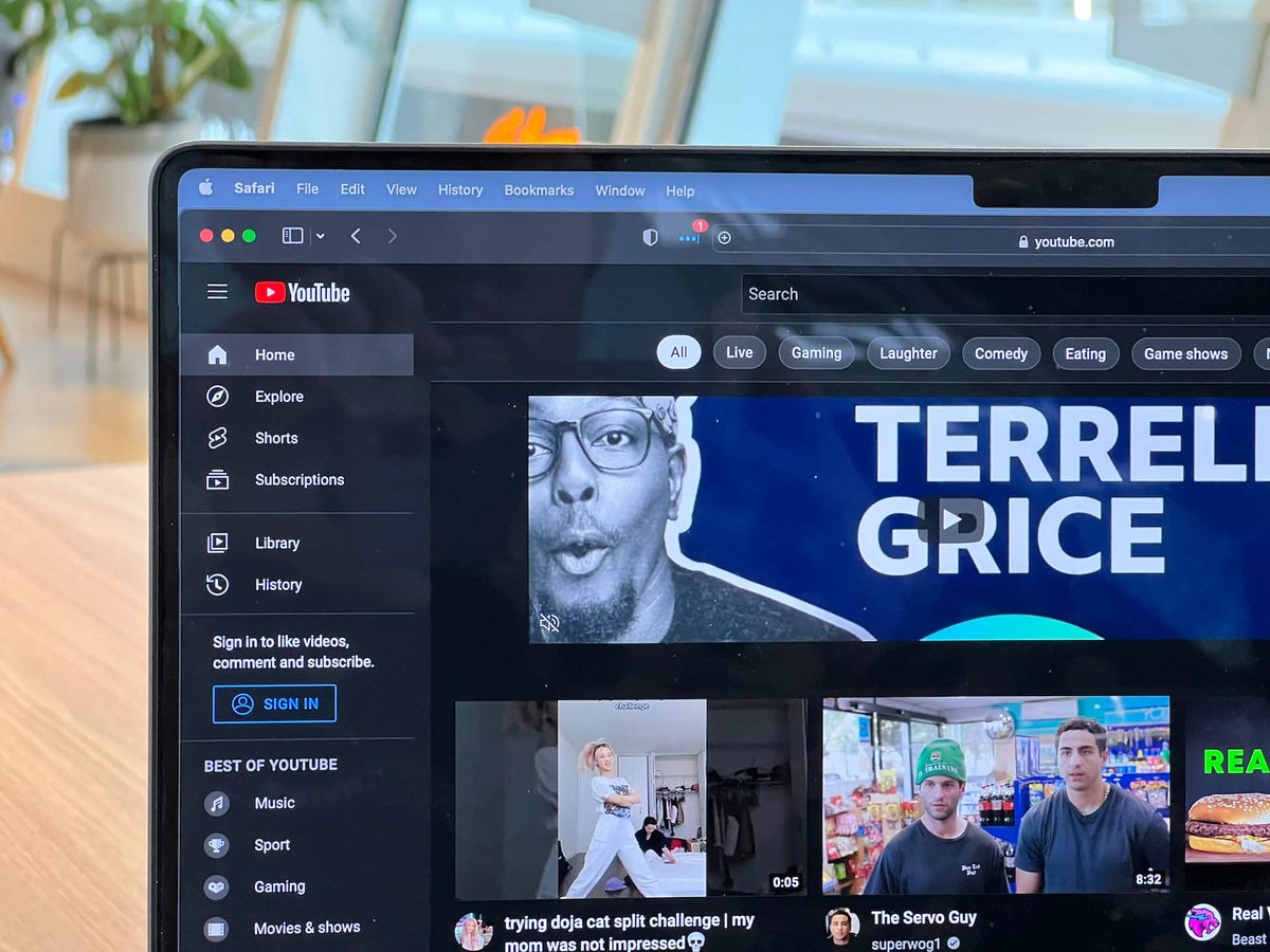 j_barrick's tweet photo. YouTube SEO: Powerful Tips for Optimizing Your Channel and Videos https://t.co/EOtBMyru2W https://t.co/X2I7aqsgb3