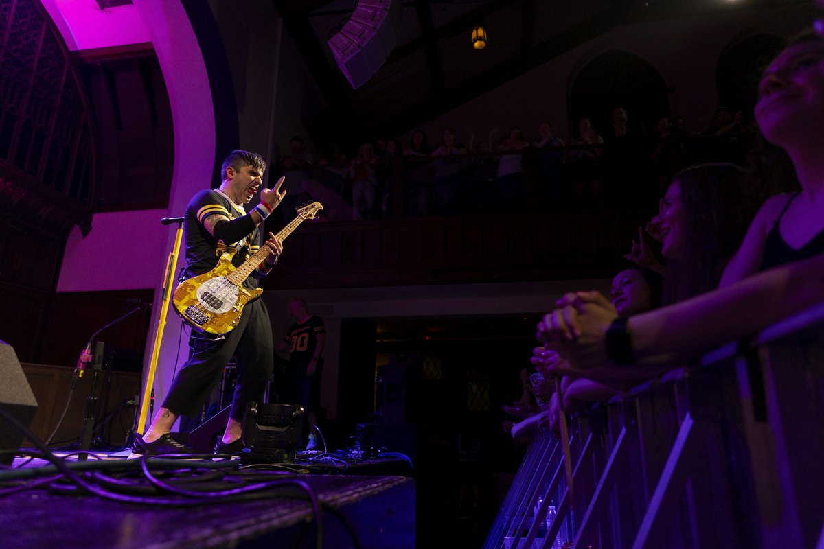 bfsrocks's tweet image. We are gearing up for a special Summer! See you out there
#BowlingForSoup #Wheatus #DontPanic

BowlingForSoup.com 🎟️ 🌴 😎