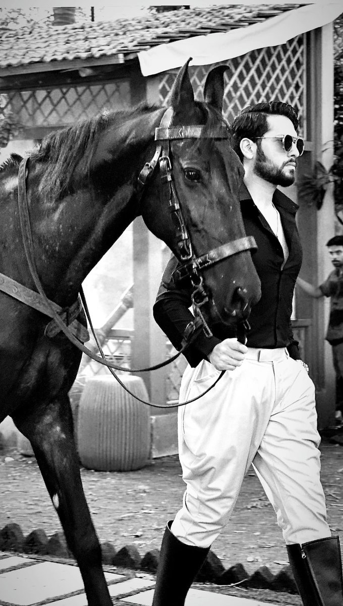 mehtaditsa's tweet photo. Stunning 🧿😎🖤
Perfect as always dammnn Cutuueee😍
@saiketanrao 🤗
#perfect #damncute #stunning #handsome #shinning #pure #SaiKetanRao https://t.co/wII0puBZYv
