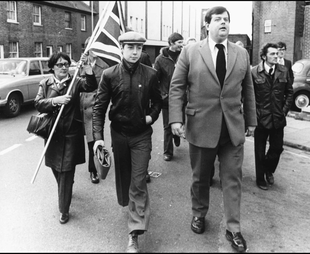 HaugheyFergus's tweet photo. @darrengrimes We know what happened to Farage https://t.co/hOOfIi8YmQ